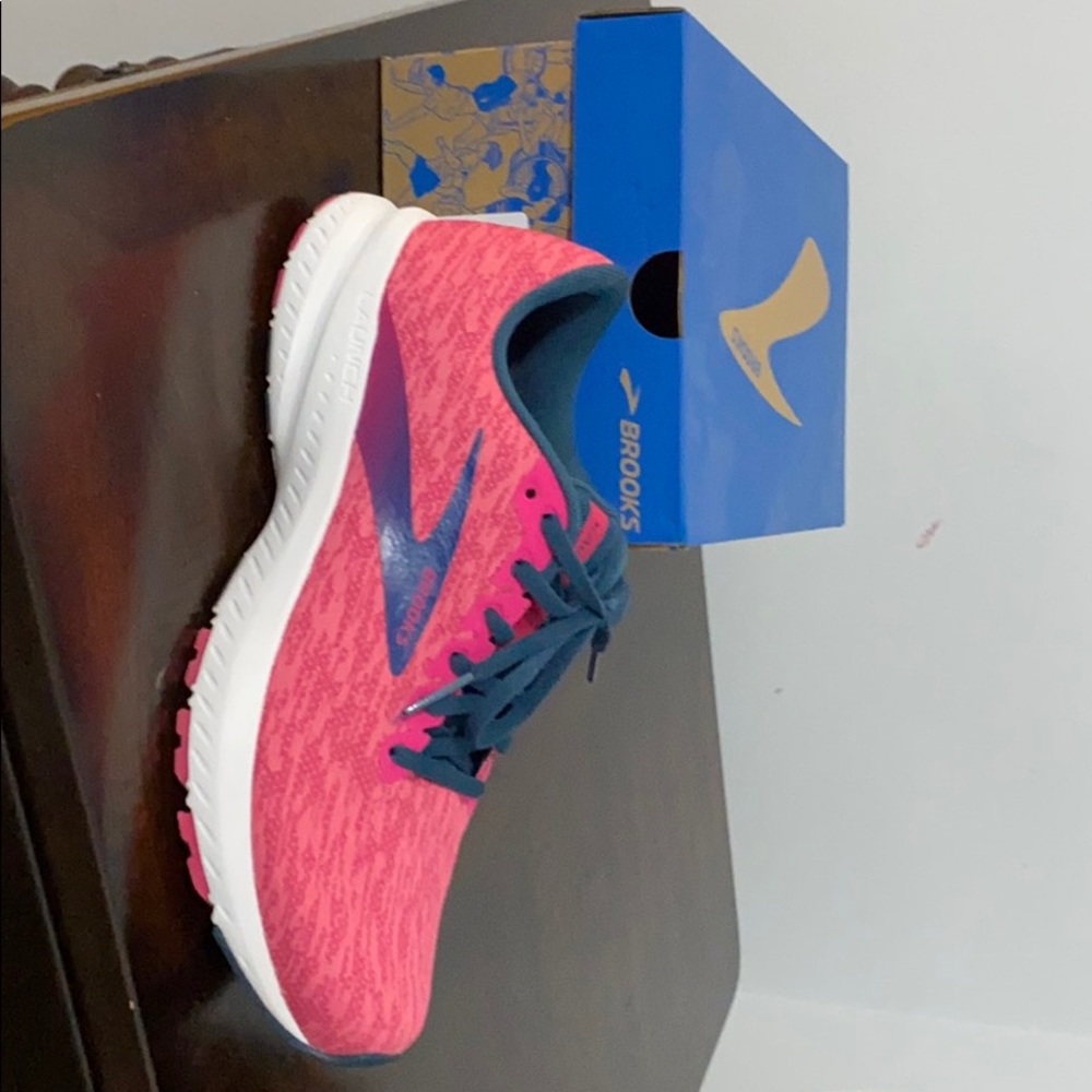 Brooks launch 7 running shoes woman’s